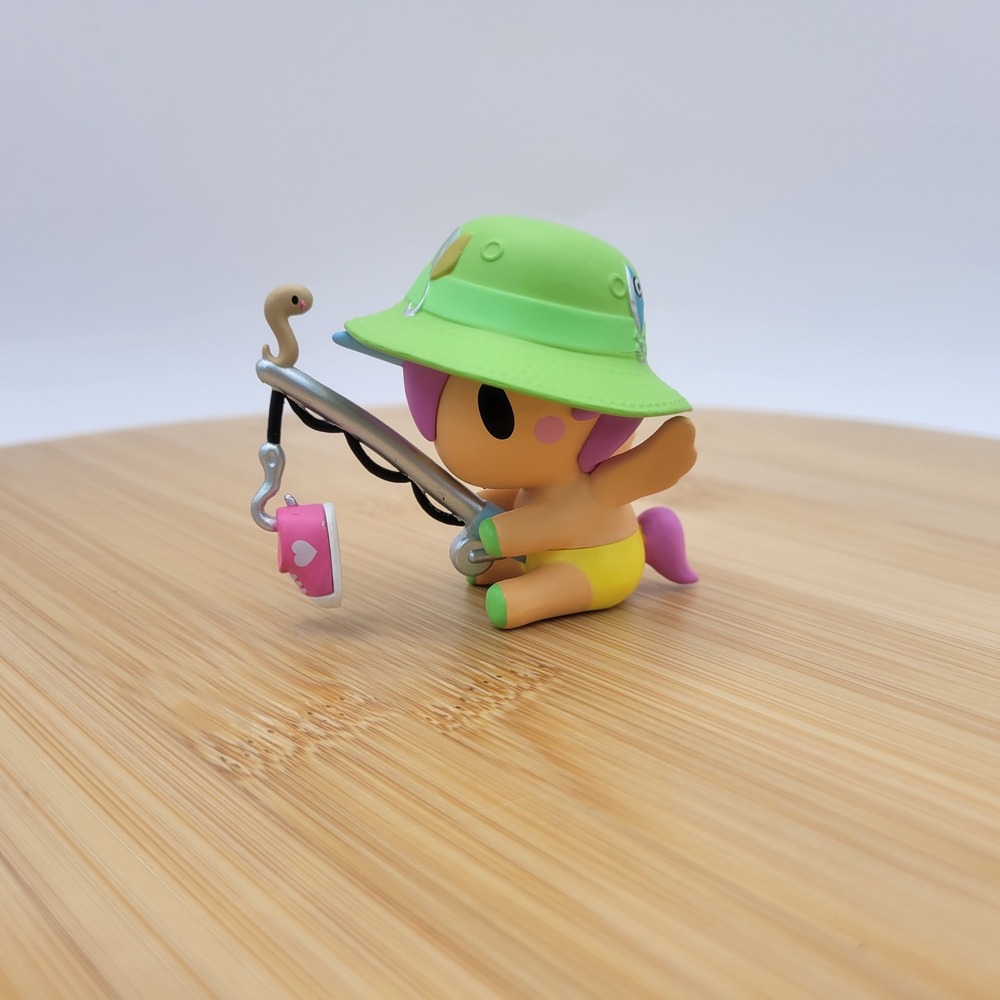 Tokidoki Unicorno Series 11 Reel Fishing Vinyl Figure Green Pink Tan DY2504
